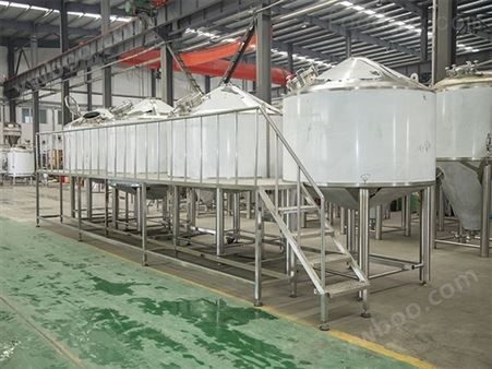 2000L中型精酿啤酒厂设备