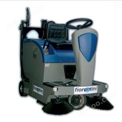 意大利FIORENTINIS28型驾驶式电瓶扫地机/燃油驾驶式扫地车